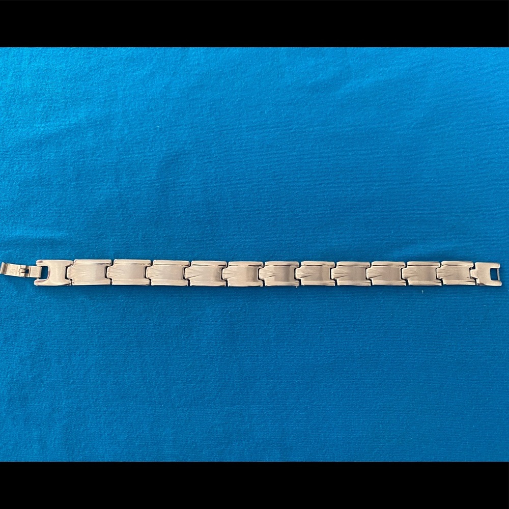 Men’s stainless steel bracelet